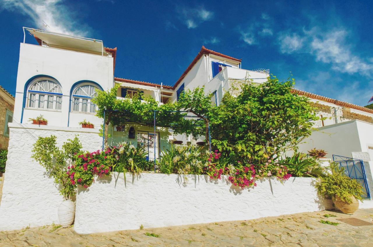 Zoe Apartments No 7 , Hydra Island Greece Exterior foto