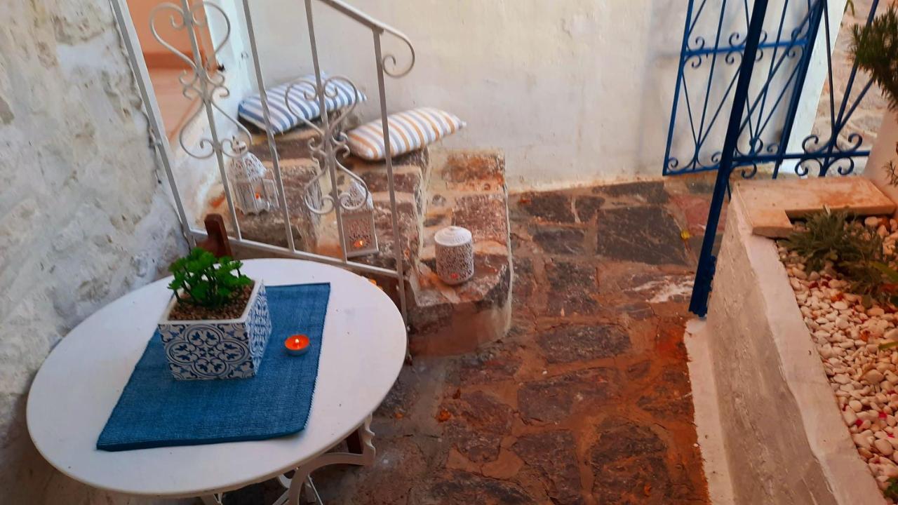 Zoe Apartments No 7 , Hydra Island Greece Exterior foto